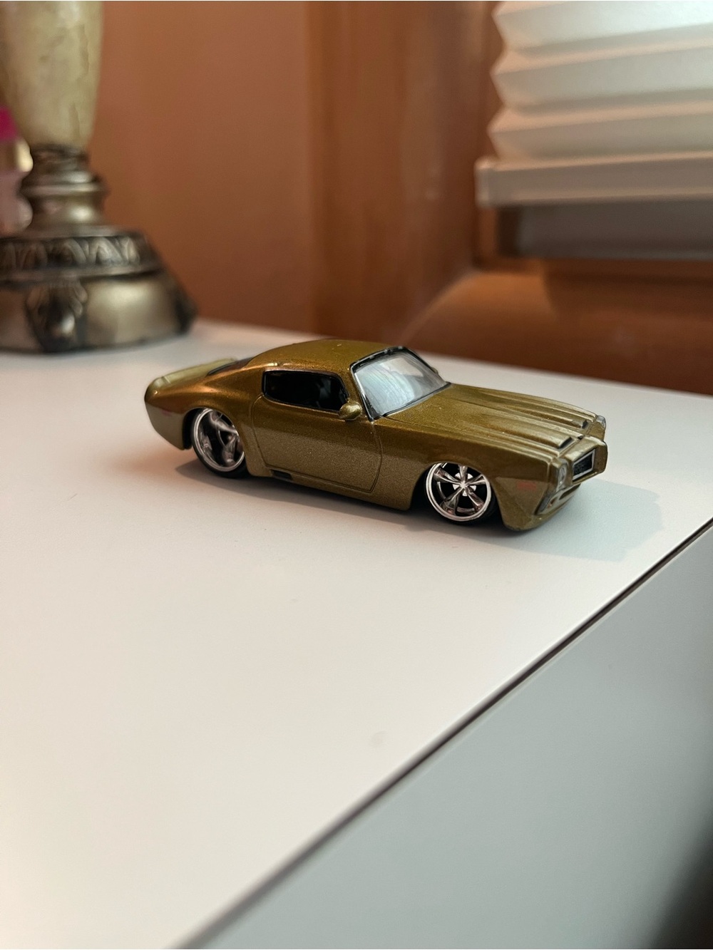Jada Toys Big Time Muscle 1970 Firebird car